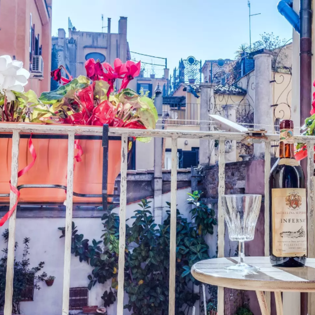 Stay in Central Rome