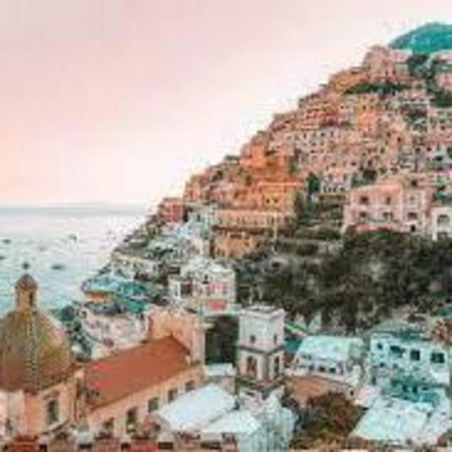 Train tickets around Italy and Greece