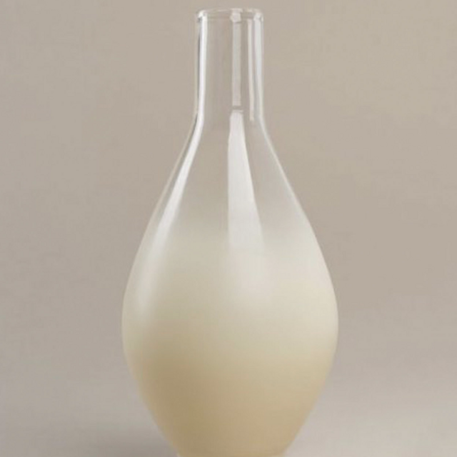 Los Objetos Decorativos Beige Degradé Glass Vase