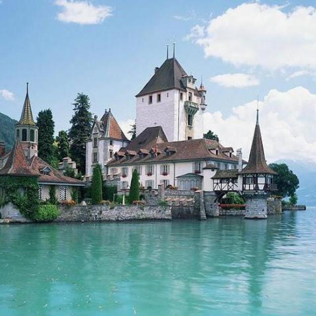Castle Tour in Switzerland