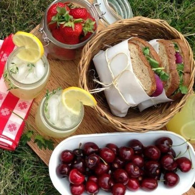 Picnic for 2