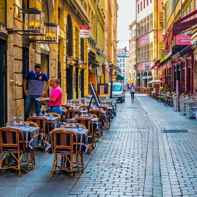 Lunch in a French bistro