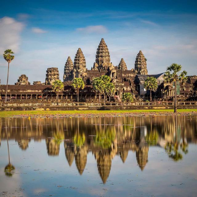 Tour of Angkor Wat