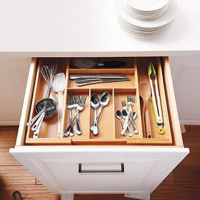 Bamboo Expandable Cutlery Tray