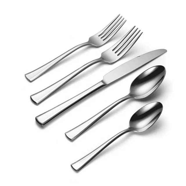Oneida Noble 72-pc. Flatware Set