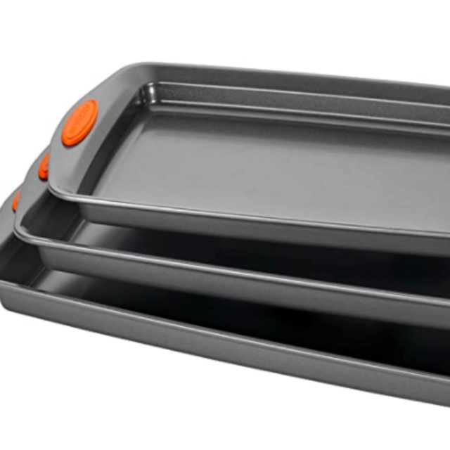 Rachael Ray 56524 Nonstick Bakeware Set with Grips, Nonstick Cookie Sheets / Baking Sheets - 3 Piece, Gray with Orange Grips