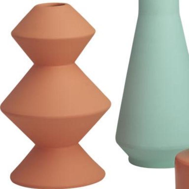 ptero salmon vase