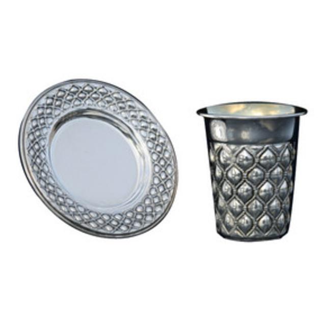 Silver Dipped Short Kiddush Cup and Saucer Set – Rounded Diamonds