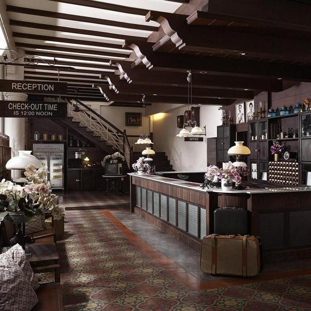 Stay in Old Town Phuket