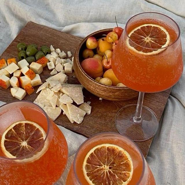 Aperitivo Hour: pre-dinner drinks and snacks