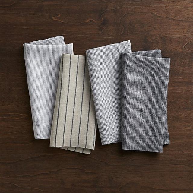 Set of 4 Suits Linen Napkins