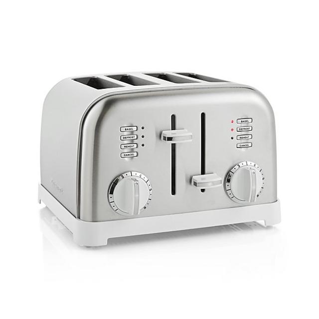 Cuisinart ® Classic 4-Slice White/Stainless Steel Toaster