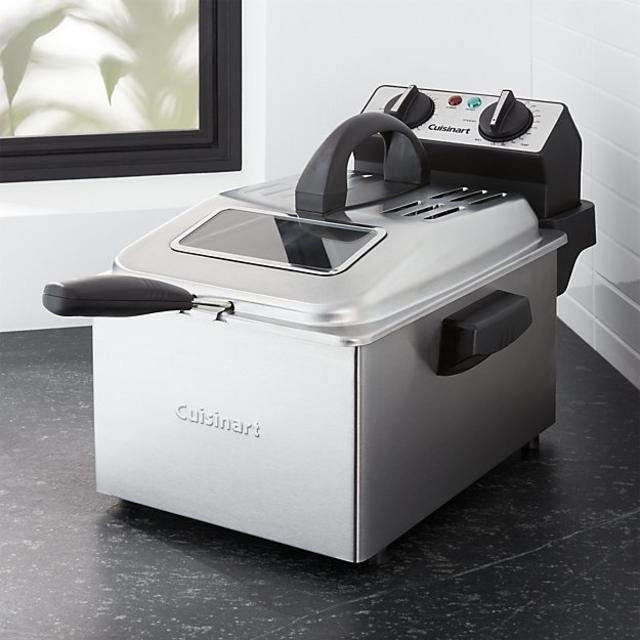 Cuisinart ® 4-Qt Deep Fryer