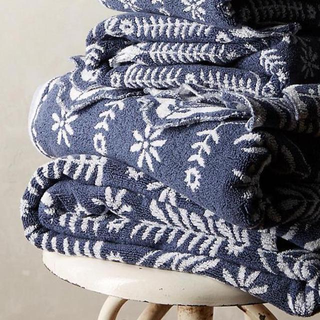 Hanna Towel Collection - Bath Towels