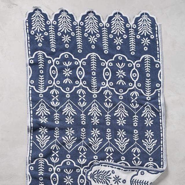 Hanna Towel Collection - Hand Towels
