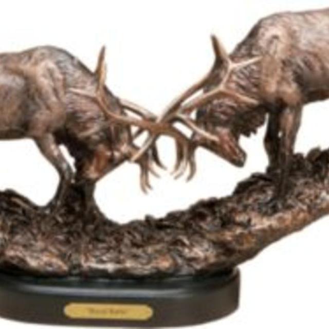 Big Sky Carvers Royal Battle Elk Sculpture