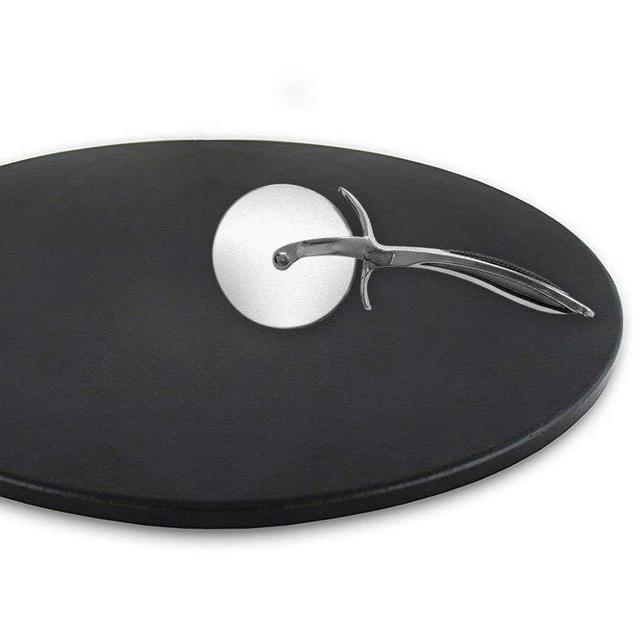 Black Ceramic Pizza Stone and Pizza Cutter Wheel