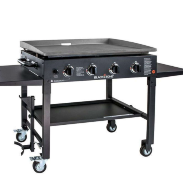 Blackstone 4 burner Liquid Propane Outdoor Griddle Black