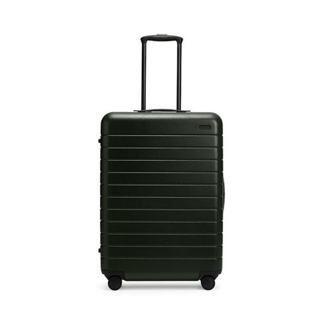 Away Luggage - Medium (Navy)