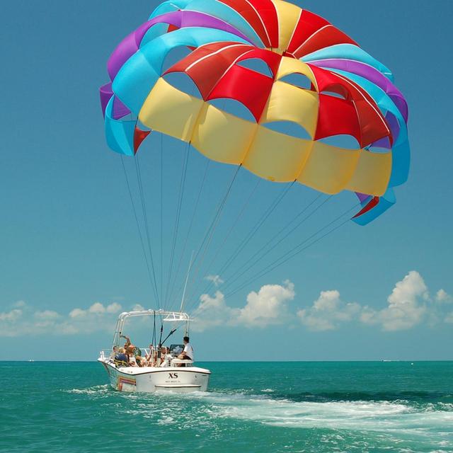 Parasailing for two