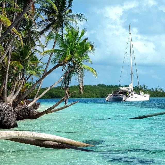 Catamaran Trip to San Blas Islands