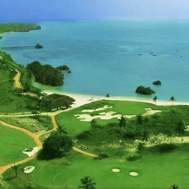 Golfing on Zanzibar