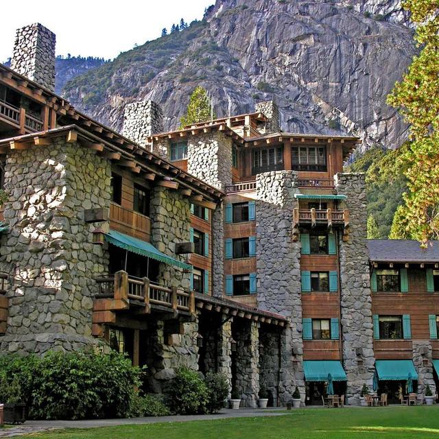 A Night at the Ahwahnee Hotel in Yosemite