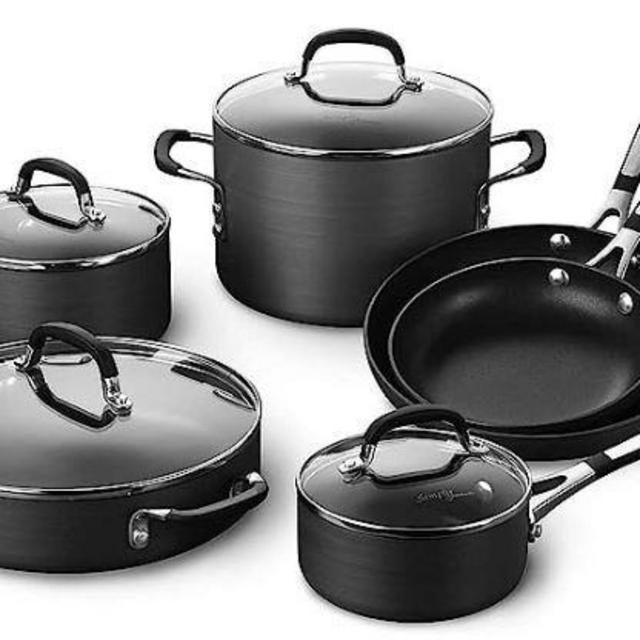 Calphalon 10-Piece Pots and Pans Set, Nonstick Kitchen Cookware with Stay-Cool Stainless Steel Handles, Black