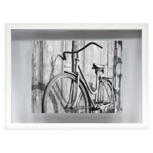 Room Essentials™ Float Frame product details page