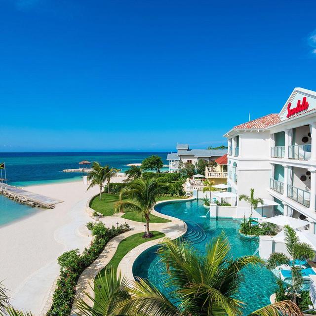 Honeymoon Fund-Sandals Resort Montego Bay, Jamaica