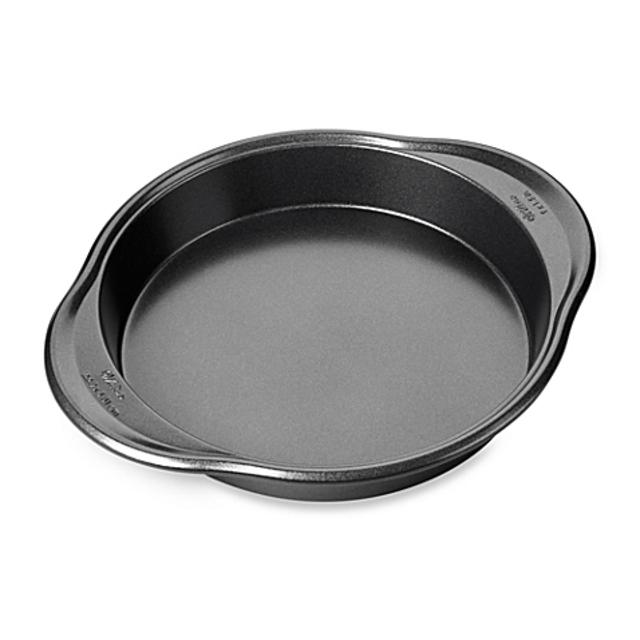 Wilton® Advance® 9-Inch Round Cake Pan