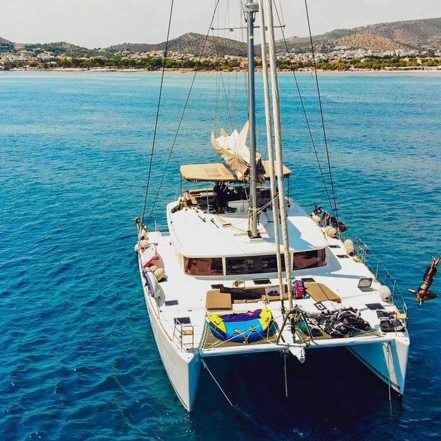 Catamaran Island Tour