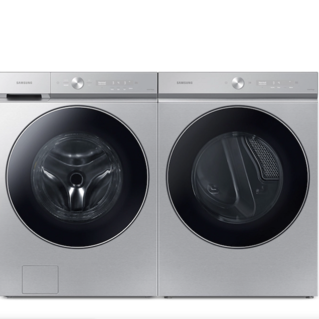 Bespoke Ultra Capacity AI Front Load Washer and Gas Dryer in Silver Steel