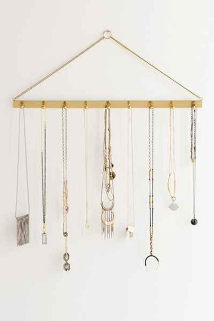 Necklace Hanger