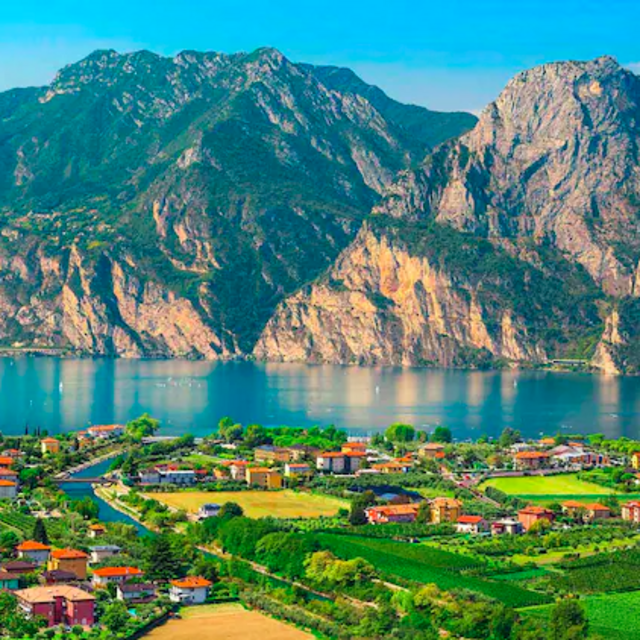 Hotel in Lake Garda