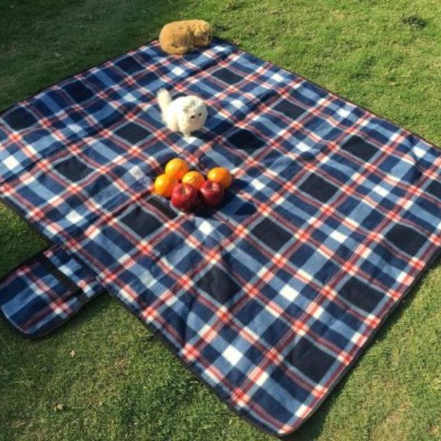 HS Water Resistant Picnic Blanket, X Large (Blue Plaid)