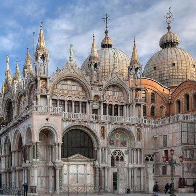 Guided Tour of St. Mark's Basilica in Venice
