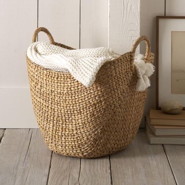 Curved Storage Basket