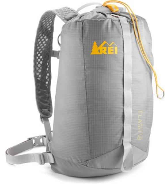 REI Flash 18 Pack