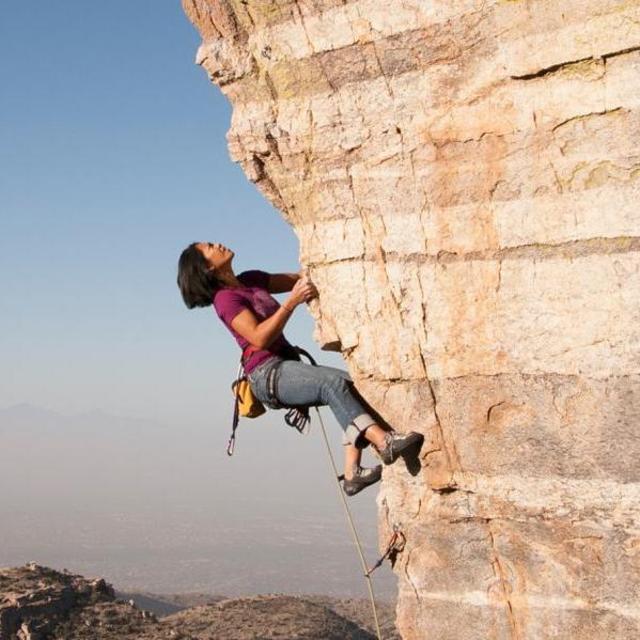 Outdoor Rock Climbing Classes at REI Sand Rock