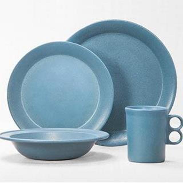 Classic Dinnerware 4-Piece Place Setting (Elements Blue)