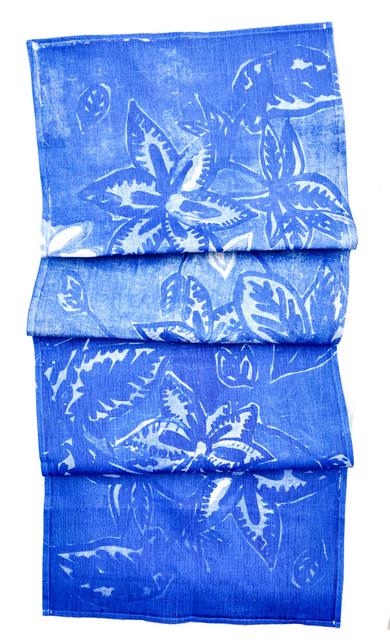 Folk Floral Table Runner