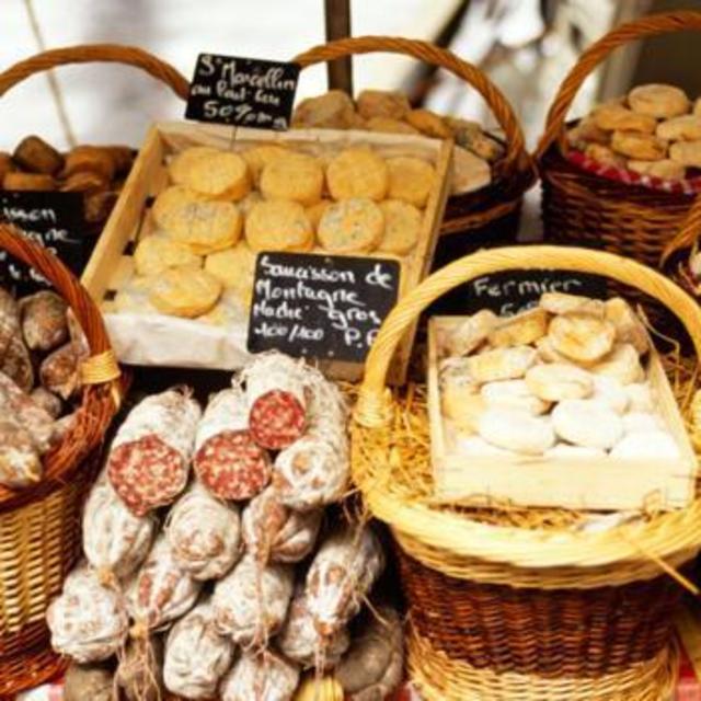 Lyon Traditional Food Tour