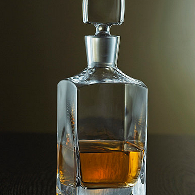Metropolitan Whiskey Decanter
