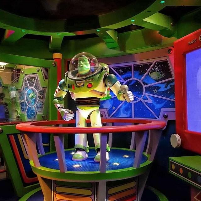 Buzz Lightyear's Space Ranger Spin