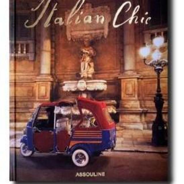 Italian Chic- Guest Book!