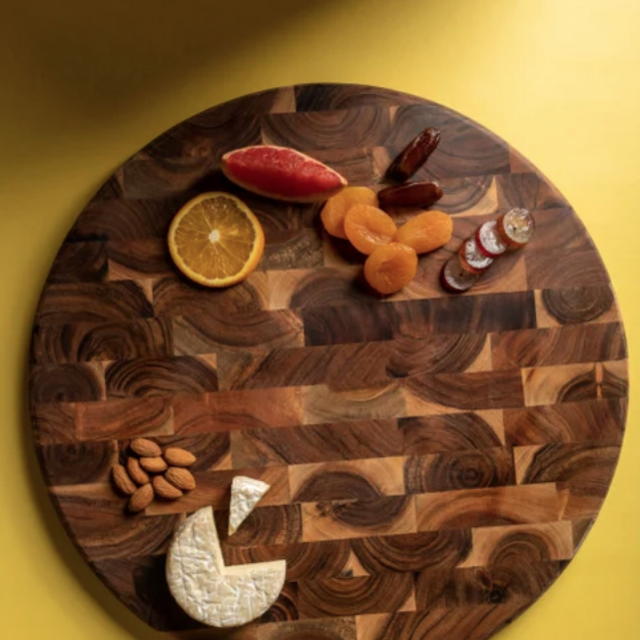 Gauri Kohli | Taiga Round Cutting Board