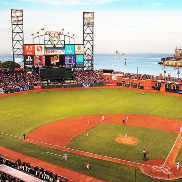 SF Giants Game Tickets & Beers
