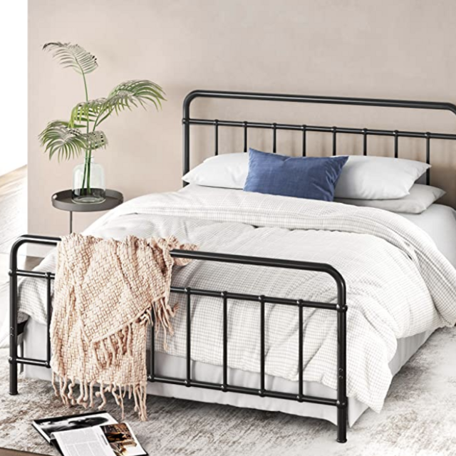 ZINUS Florence Metal Platform Bed Frame, Black, Queen