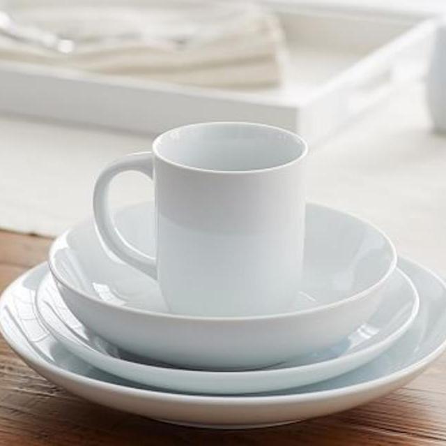 Great White Coupe Dinnerware 16 Piece Set